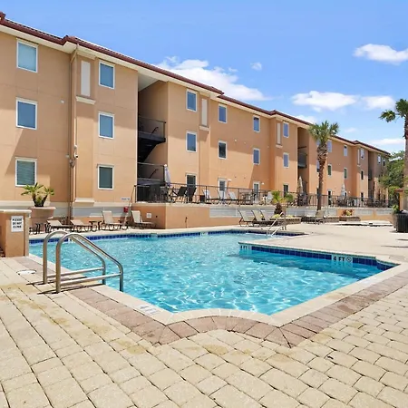 Brass Rail 203 Apartamento